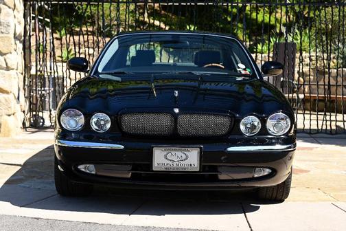 2004 Jaguar XJR XJR