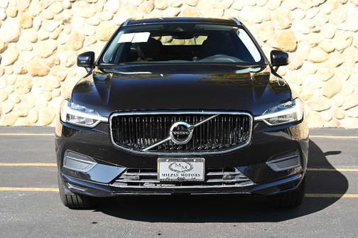2018 Volvo XC60 T6 Momentum
