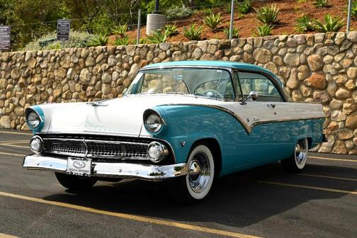 1955 Ford Crown Victoria