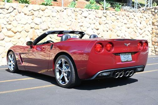 2006 Chevrolet Corvette Base