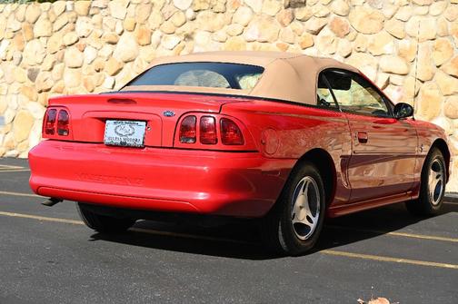 1998 Ford Mustang 