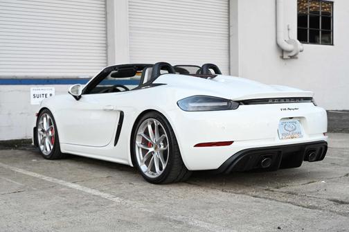 2020 Porsche 718 Spyder Base