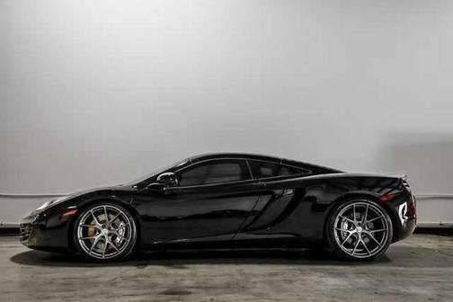 2012 McLaren MP4-12C Coupe