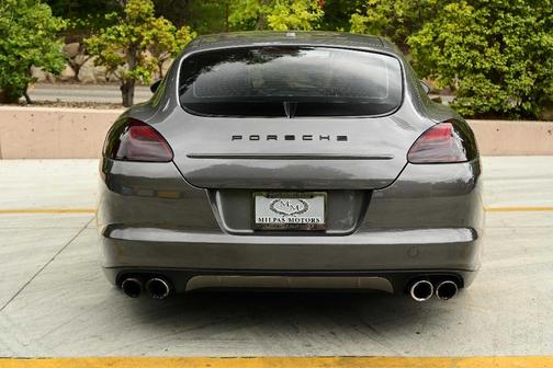 2013 Porsche Panamera Turbo