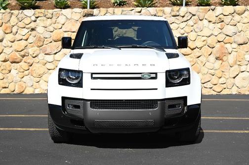 2023 Land Rover Defender 90 X-Dynamic SE