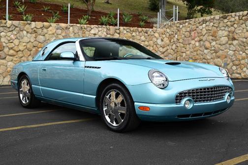2002 Ford Thunderbird