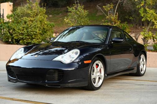 2003 Porsche 911 Carrera 4S