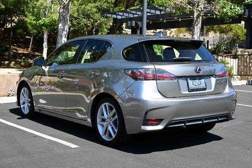 2017 Lexus CT 200h Base