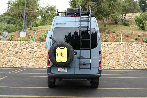 2021 Mercedes-Benz Sprinter 2500 HIGH ROOF W/144 WB