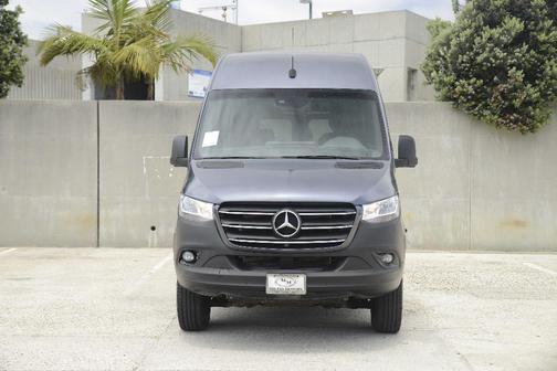 2019 Mercedes-Benz Sprinter 2500 HIGH ROOF W/170 WB