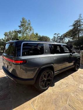 2023 Rivian R1S Adventure Quad Motor Large Pack