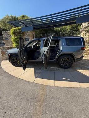 2023 Rivian R1S Adventure Quad Motor Large Pack