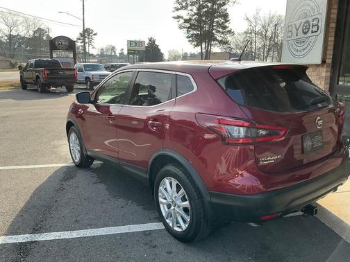 2021 Nissan Rogue Sport S