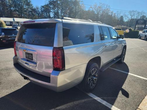 2020 Chevrolet Suburban LT