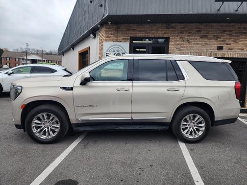 2021 GMC Yukon SLT