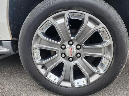 2015 GMC Yukon XL 1500 SLT