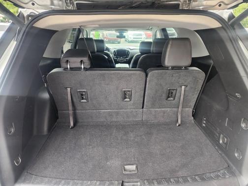 2020 Chevrolet Traverse RS