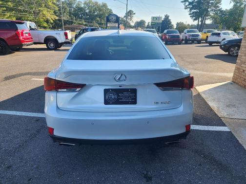 2019 Lexus IS 300 Base