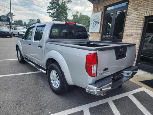 2017 Nissan Frontier SV