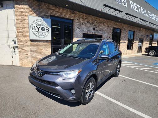 2018 Toyota RAV4 XLE