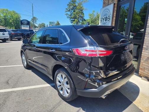 2023 Ford Edge Titanium