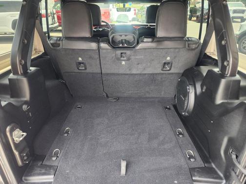 Granite Crystal Metallic Clearcoat 2021 Jeep Wrangler Unlimited Rubicon