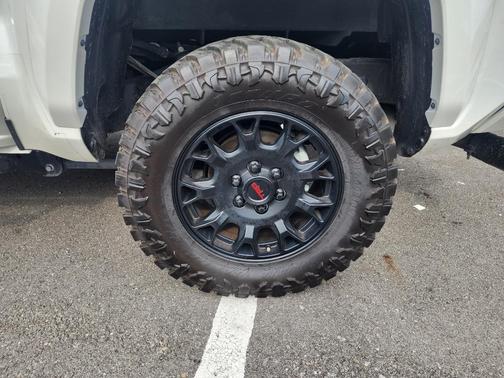 2024 Toyota Tacoma TRD Sport