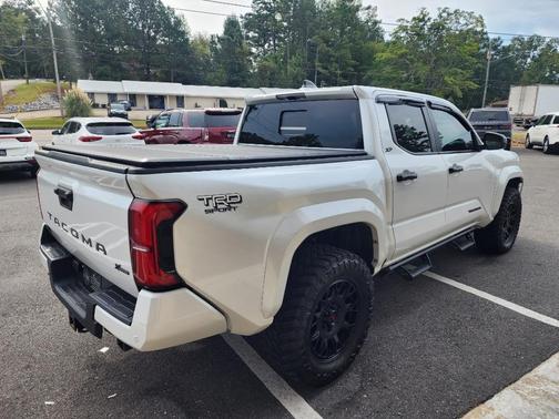 2024 Toyota Tacoma TRD Sport