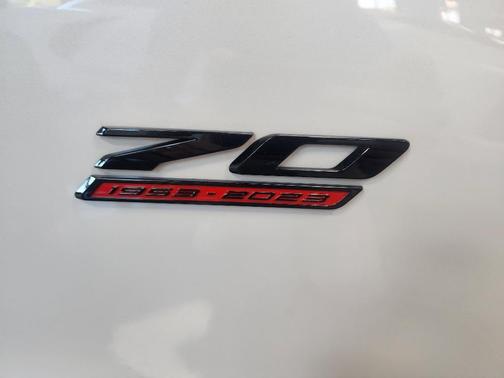 2023 Chevrolet Corvette Stingray w/3LT