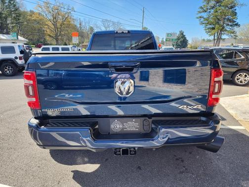 2021 RAM 3500 Big Horn Crew Cab 4x4 8' Box