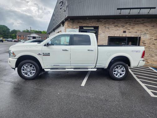 Pearl White 2018 RAM 2500 Longhorn
