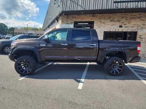 2020 Toyota Tundra Platinum