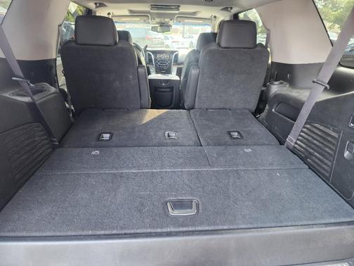 2016 Cadillac Escalade Luxury