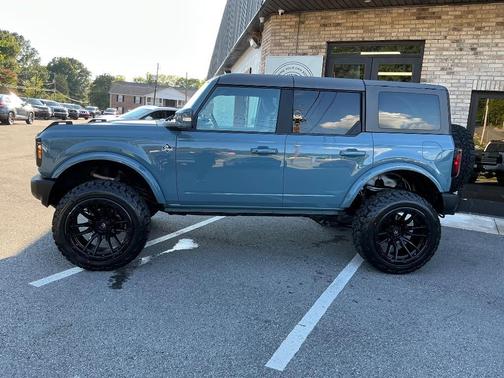 Light Blue 2023 Ford Bronco Outer Banks