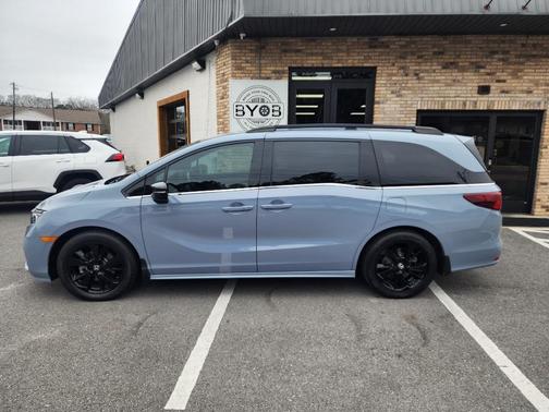 2023 Honda Odyssey Sport