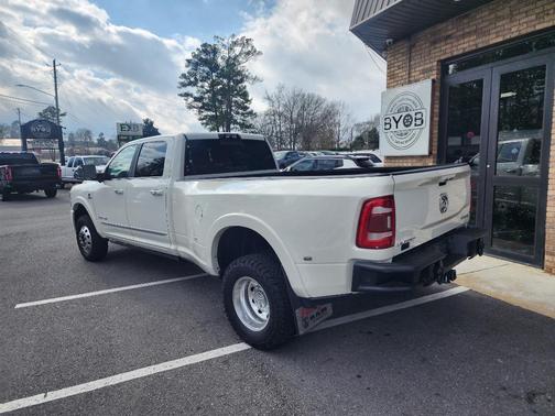 2021 RAM 3500 Limited Crew Cab 4x4 8' Box