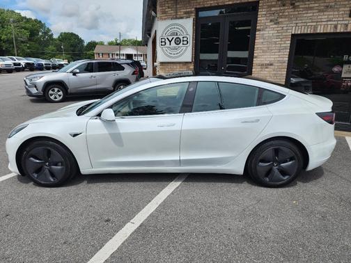 Pearl White Multi-Coat 2020 Tesla Model 3 Standard Range