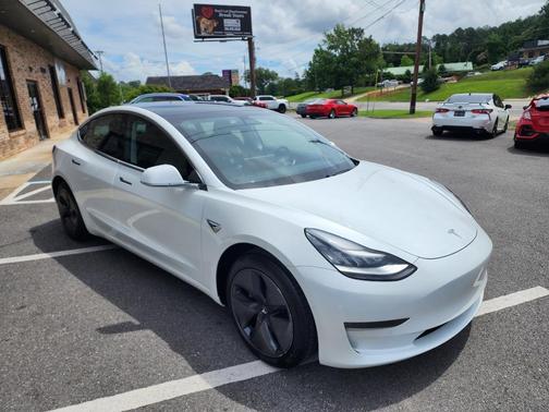 Pearl White Multi-Coat 2020 Tesla Model 3 Standard Range