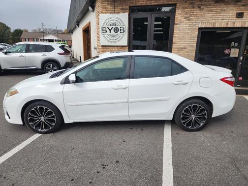 2015 Toyota Corolla S