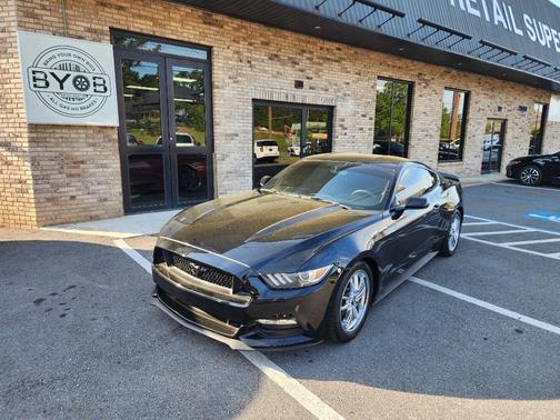 2015 Ford Mustang V6