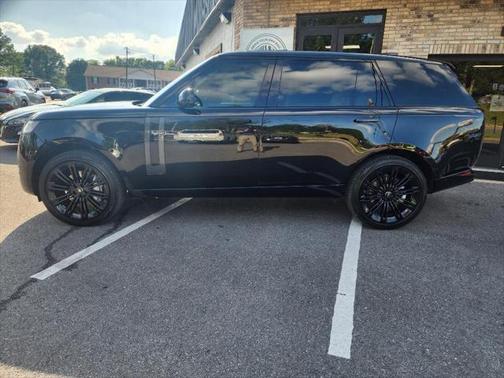 2024 Land Rover Range Rover P400 SE