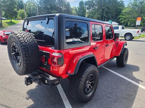 Firecracker Red Clearcoat 2023 Jeep Wrangler Rubicon