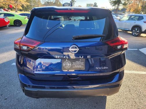 2024 Nissan Rogue SV