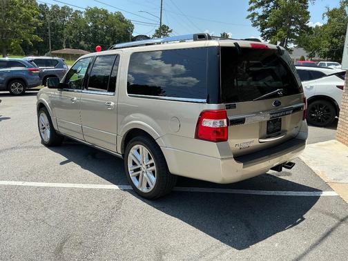 White Gold 2017 Ford Expedition EL Platinum