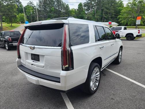 Crystal White Tricoat 2019 Cadillac Escalade Platinum