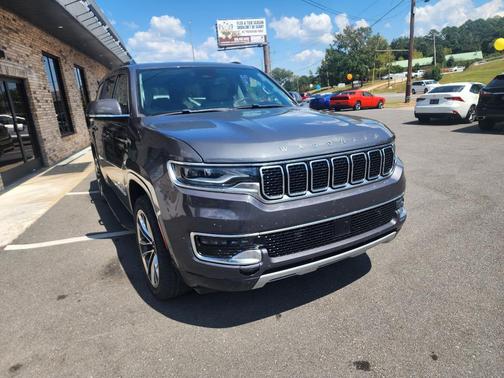 2022 Jeep Wagoneer Series II 4x2