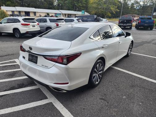 2019 Lexus ES 350 Luxury