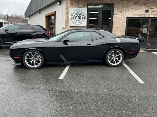 2022 Dodge Challenger GT