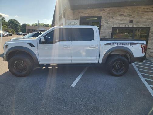 Oxford White 2020 Ford F-150 Raptor