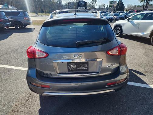 2016 INFINITI QX50 Base